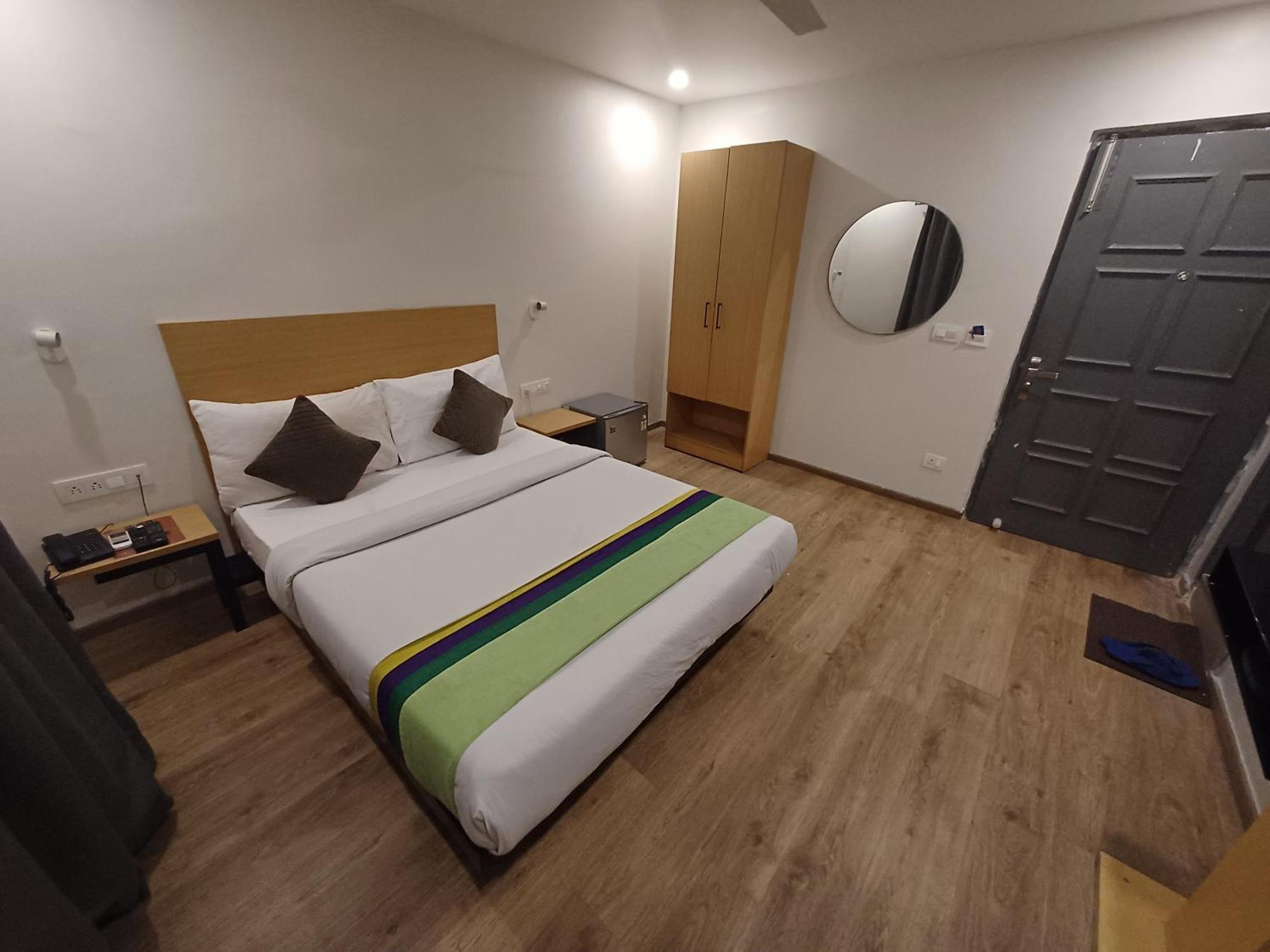Hotel Chetram Elite Near Railway Station 자이푸르 외부 사진