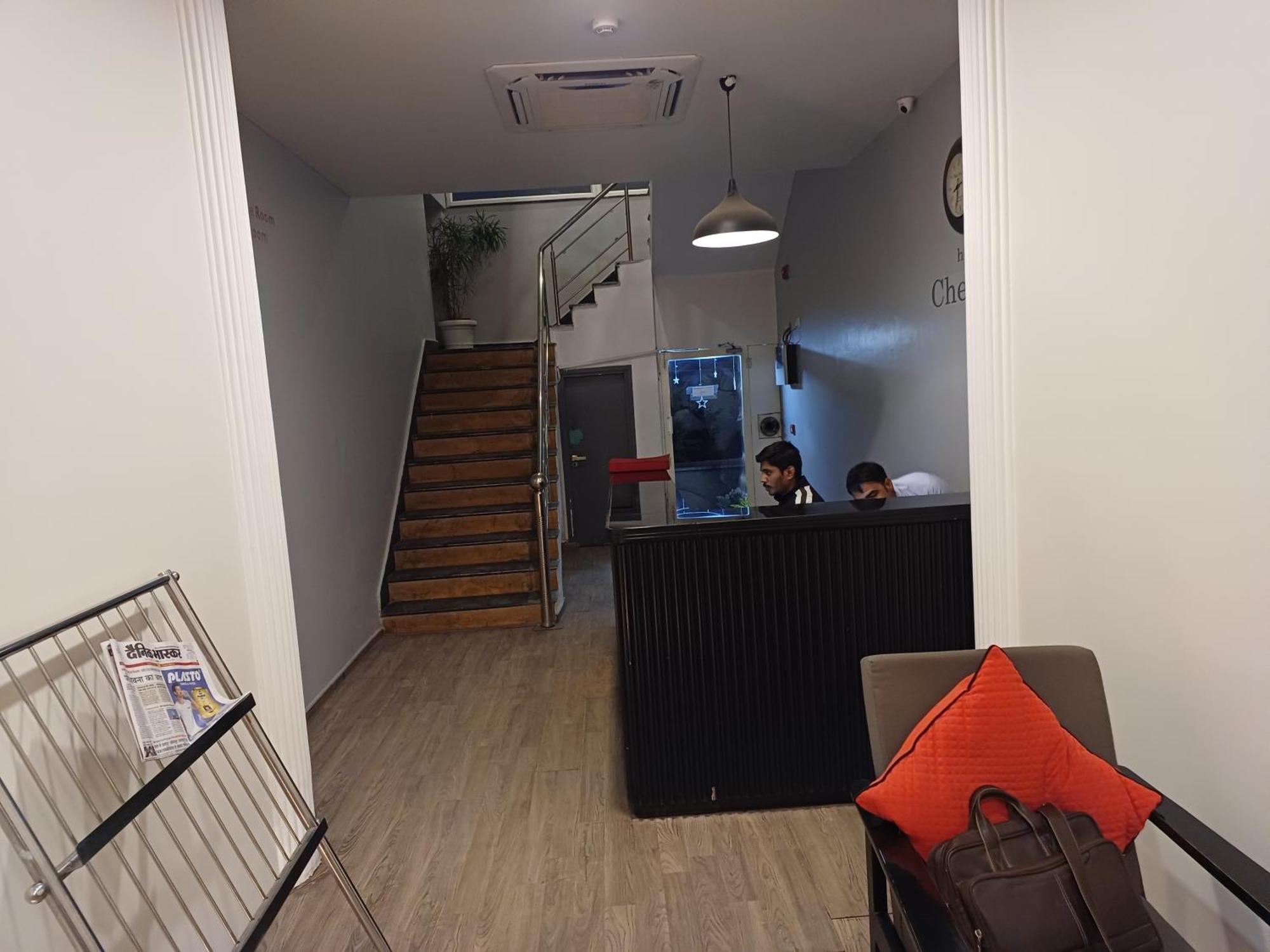 Hotel Chetram Elite Near Railway Station 자이푸르 외부 사진