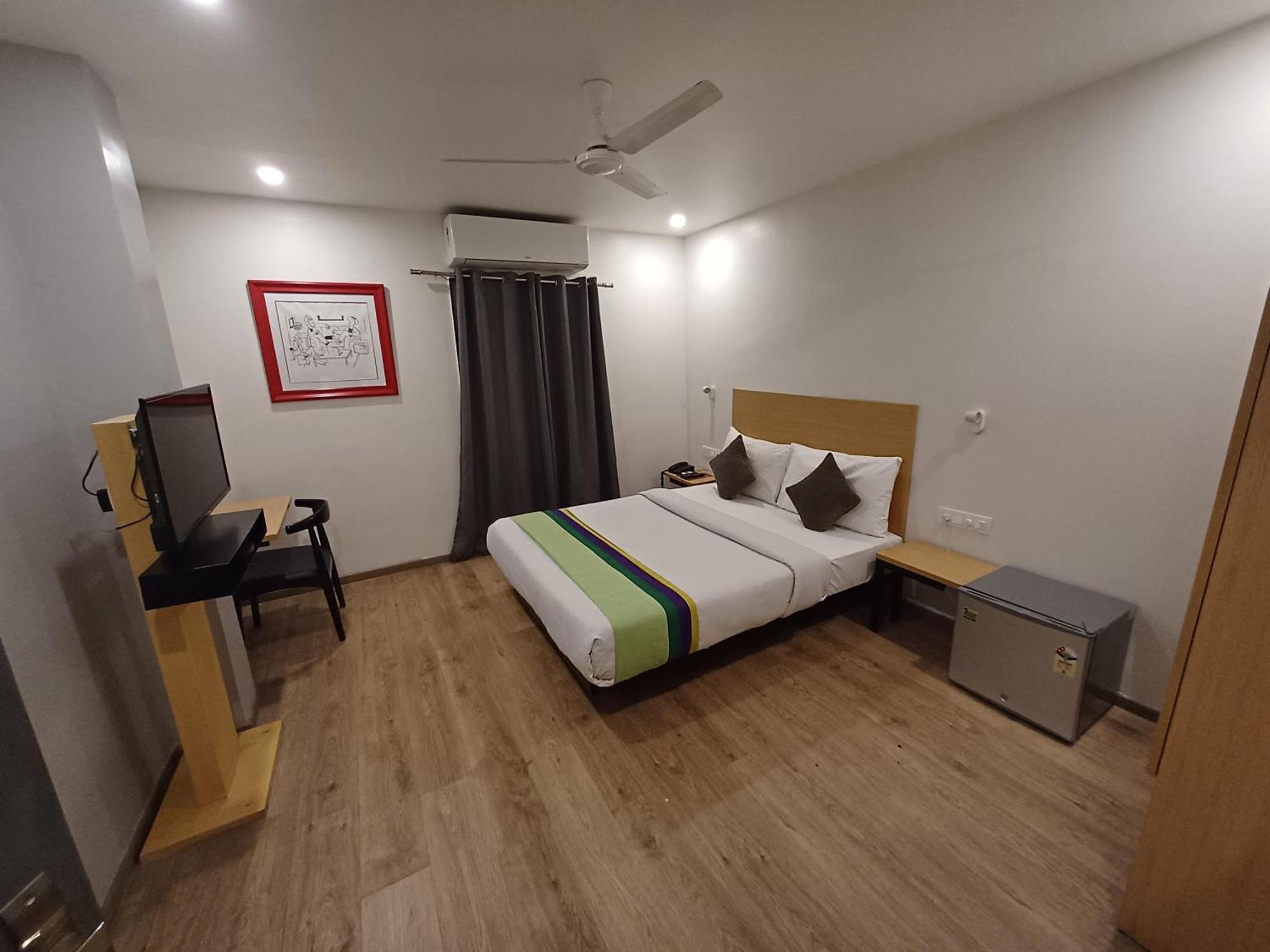 Hotel Chetram Elite Near Railway Station 자이푸르 외부 사진