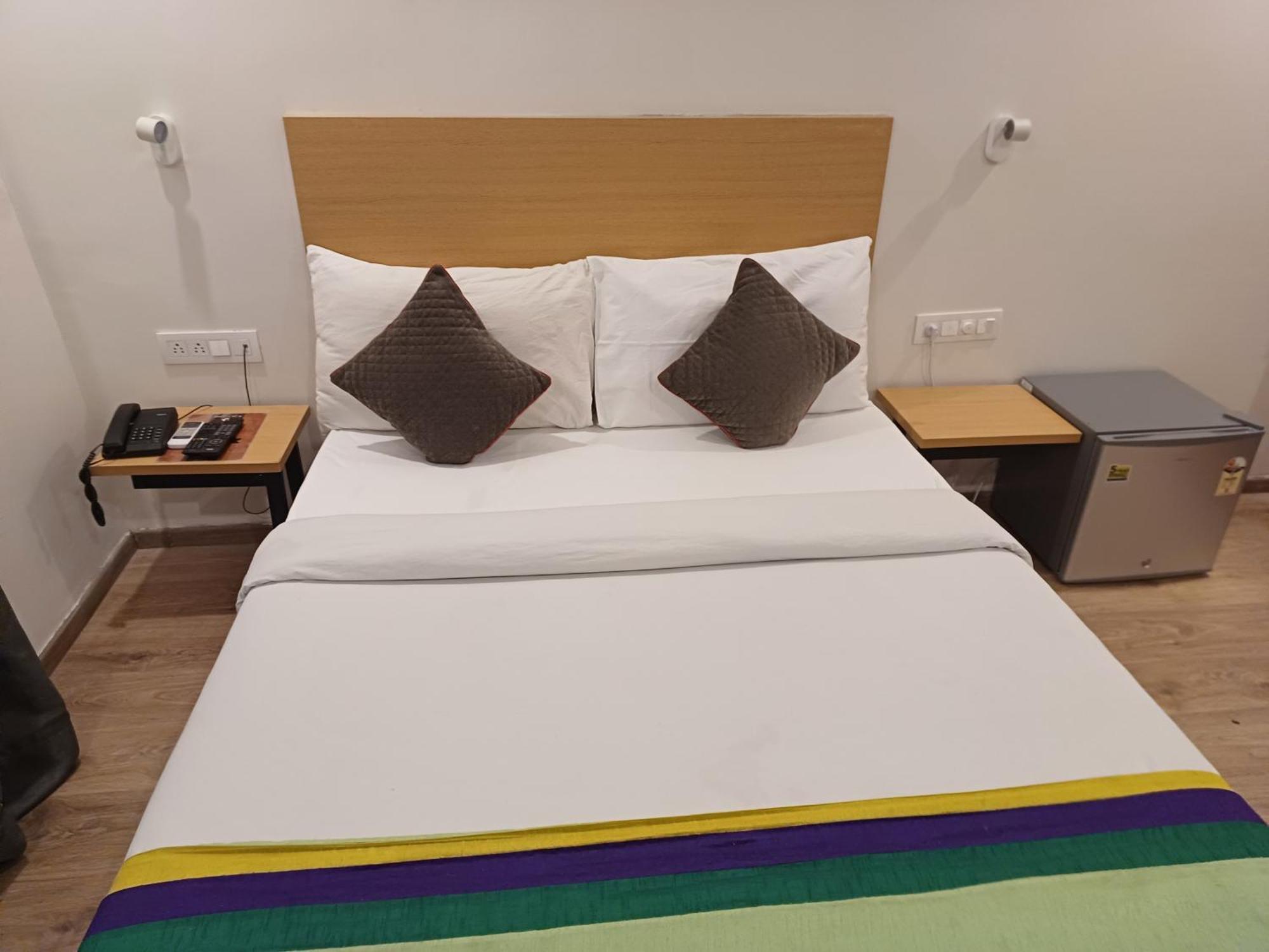 Hotel Chetram Elite Near Railway Station 자이푸르 외부 사진