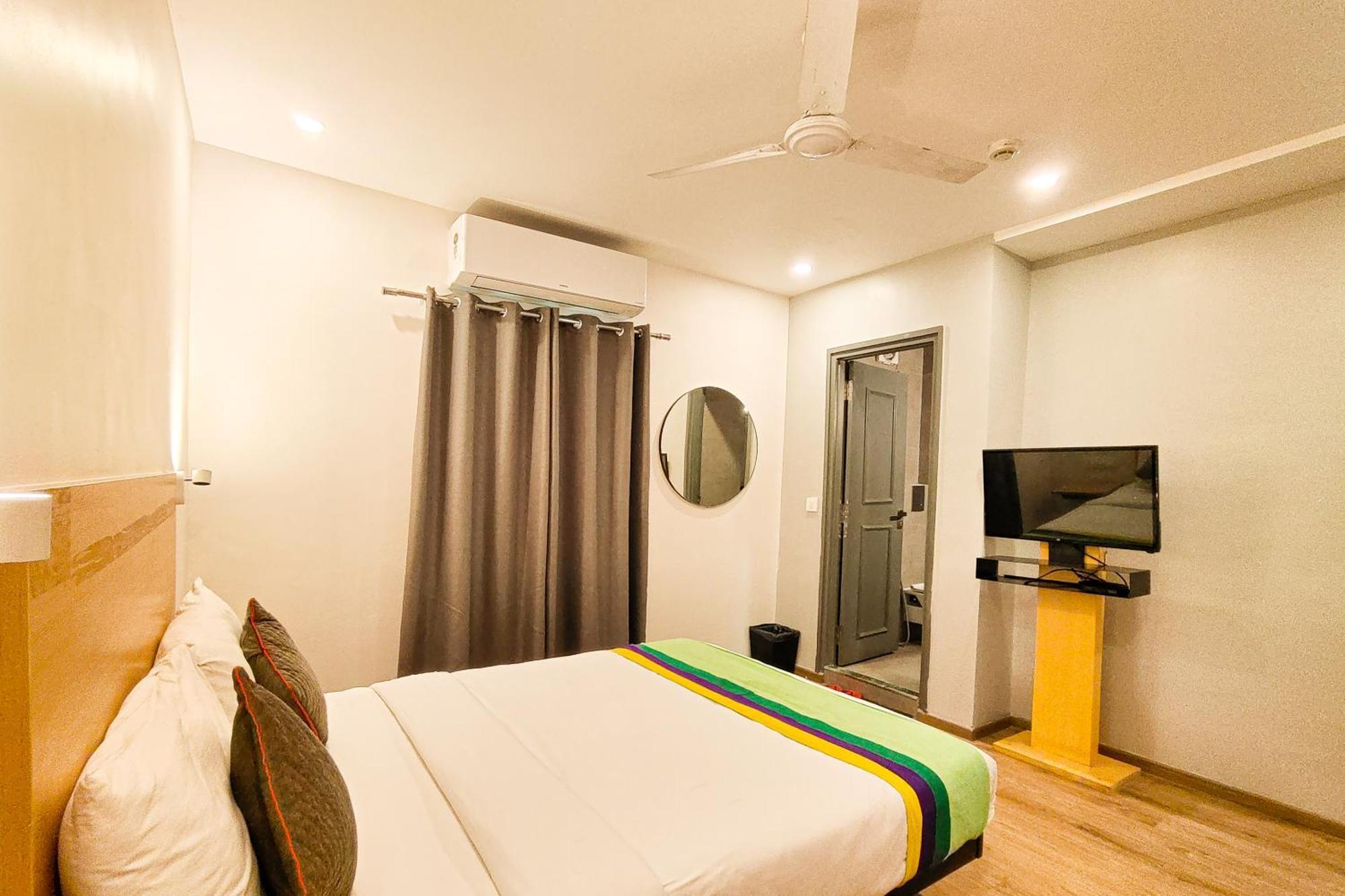 Hotel Chetram Elite Near Railway Station 자이푸르 외부 사진