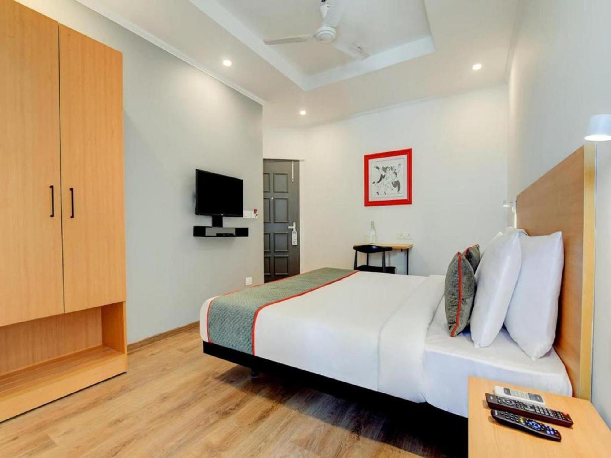 Hotel Chetram Elite Near Railway Station 자이푸르 외부 사진